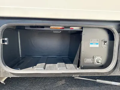 2027 Winnebago Navion photo 15