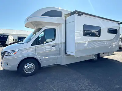 2027 Winnebago Navion photo 5