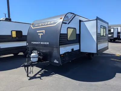 2027 Forest River Avenger photo 4
