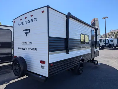 2027 Forest River Avenger photo 9