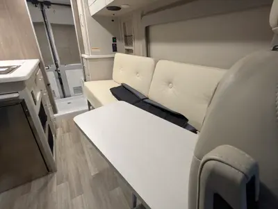 2024 Thor Motor Coach Rize photo 21