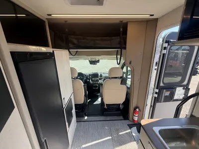 2027 Winnebago Elora photo 31