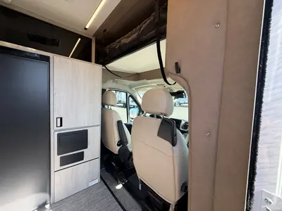 2027 Winnebago Elora photo 14
