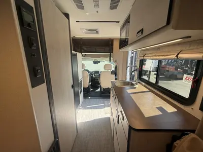 2027 Winnebago Elora photo 29