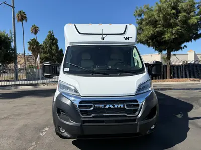 2027 Winnebago Elora photo 3