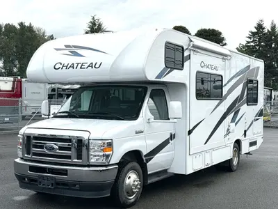 2024 Thor Motor Coach Chateau photo 5