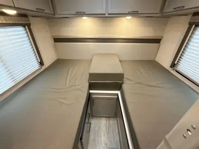 2024 Thor Motor Coach Chateau photo 38