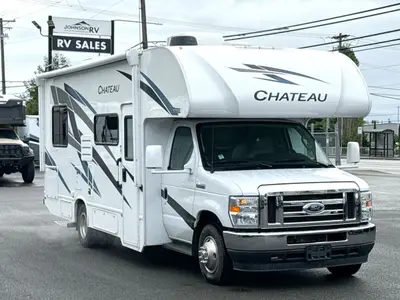 2024 Thor Motor Coach Chateau photo 3