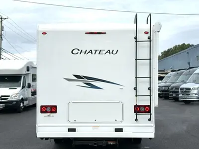 2024 Thor Motor Coach Chateau photo 8