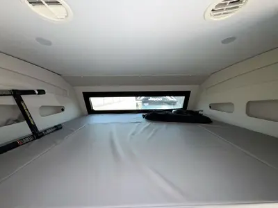 2027 Tiffin Motorhomes Allegro Bay photo 37