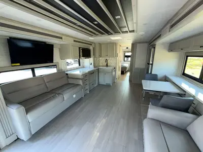2027 Tiffin Motorhomes Allegro Bay photo 40