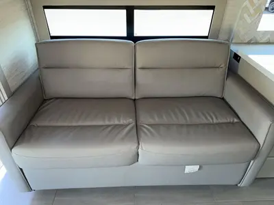 2027 Tiffin Motorhomes Allegro Bay photo 22