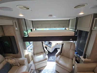 2025 TIFFIN MOTORHOMES PHAETON photo 18