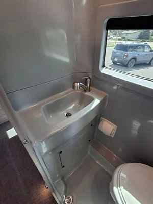 2023 GRECH RV TERRENO-ION AWD photo 26