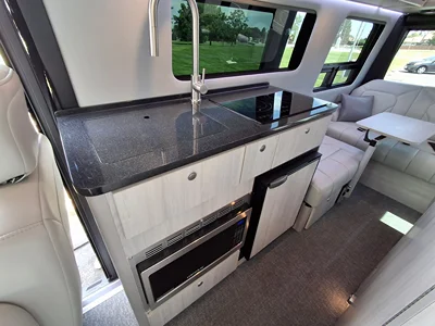 2023 GRECH RV TERRENO-ION AWD photo 15