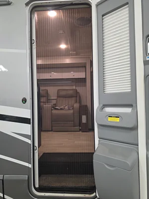 2022 WINNEBAGO VIEW photo 6