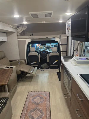 2022 WINNEBAGO VIEW photo 3