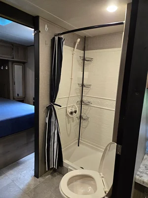 2019 GRAND DESIGN TRANSCEND photo 33