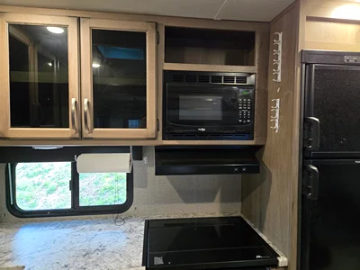 2019 GRAND DESIGN TRANSCEND photo 17