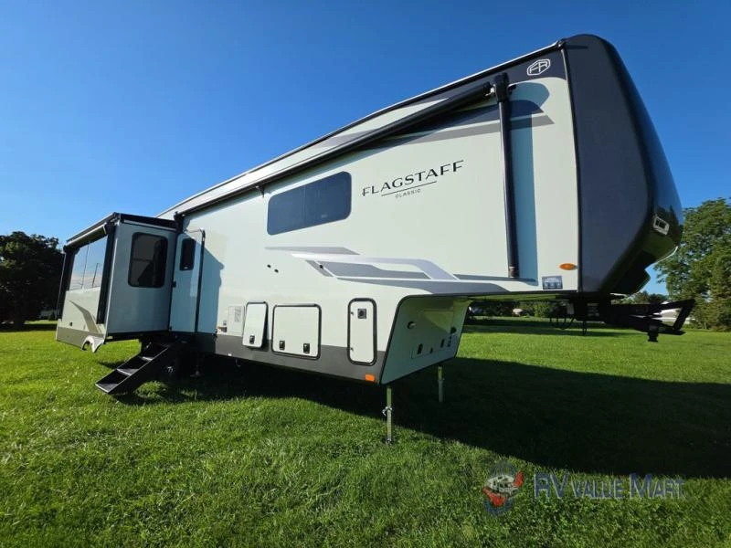 2027 Forest River Flagstaff Classic exterior