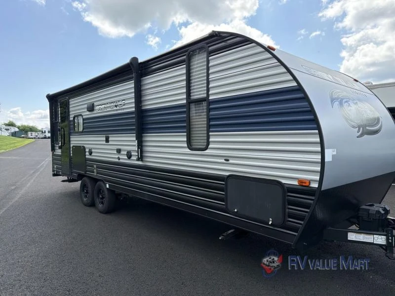2021 Forest River Cherokee Grey Wolf exterior