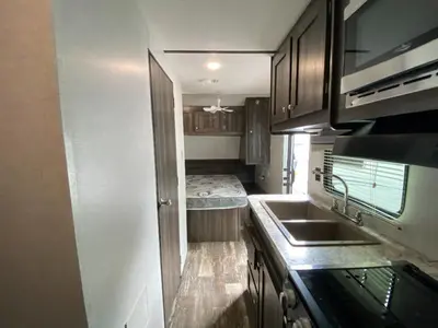 2020 Starcraft Autumn Ridge Single Axle photo 21