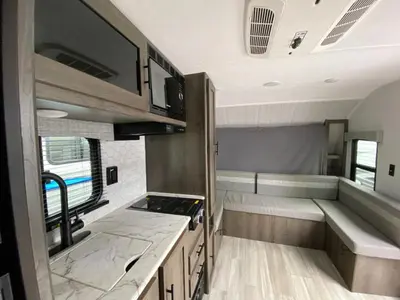 2022 Coachmen Clipper Ultra-Lite photo 32