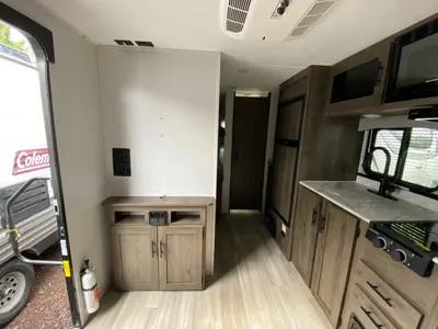 2022 Coachmen Clipper Ultra-Lite photo 15