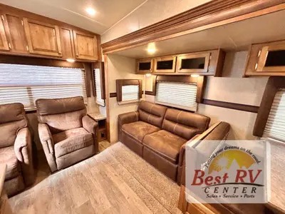 2018 Forest River Rockwood Ultra Lite photo 44