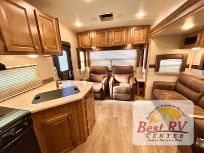 2018 Forest River Rockwood Ultra Lite photo 42