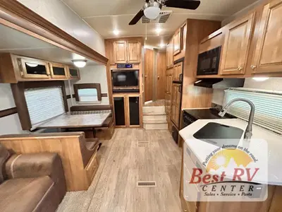 2018 Forest River Rockwood Ultra Lite photo 49