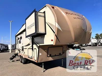 Used 2018 Forest River Rockwood Ultra Lite 2720WS