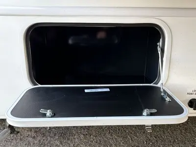 2027 Entegra Coach Odyssey photo 17