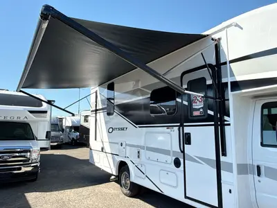 2027 Entegra Coach Odyssey photo 13