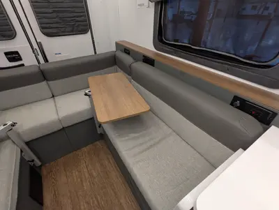 2027 Winnebago Arka photo 38