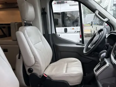 2021 Thor Motor Coach Compass AWD photo 22