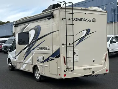 2021 Thor Motor Coach Compass AWD photo 7