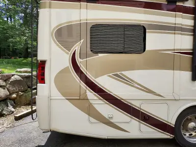 2017 THOR MOTOR COACH PALAZZO photo 4