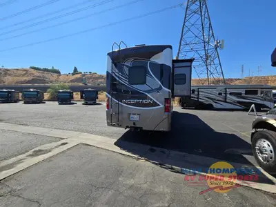 2023 Thor Motor Coach Inception photo 3