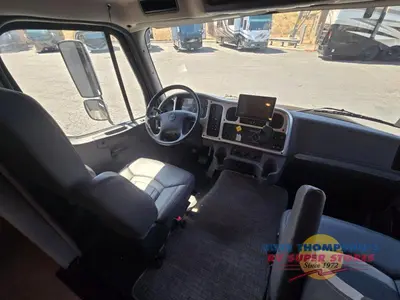 2023 Thor Motor Coach Inception photo 26