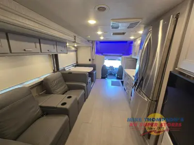 2023 Thor Motor Coach Inception photo 23