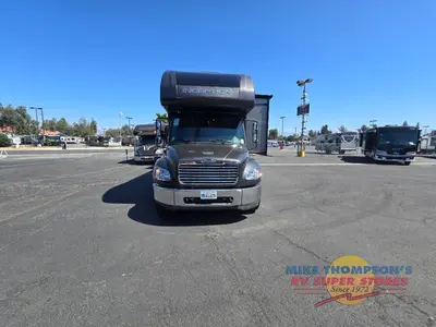 2023 Thor Motor Coach Inception photo 2
