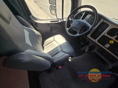 2023 Thor Motor Coach Inception photo 27