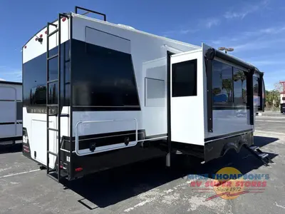 2026 Brinkley Model Z photo 8