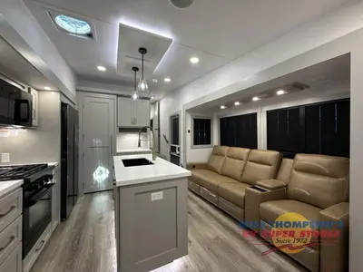 2026 Brinkley Model Z photo 16