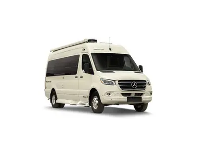 New 2027 Pleasure Way Plateau RB