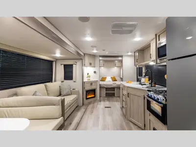 2026 Coachmen Catalina Legacy Edition photo 29