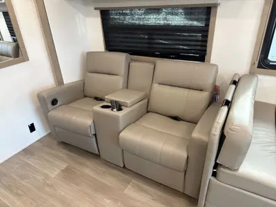 2027 Entegra Coach Odyssey photo 26