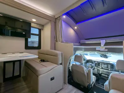 2027 Thor Motor Coach Omni photo 23