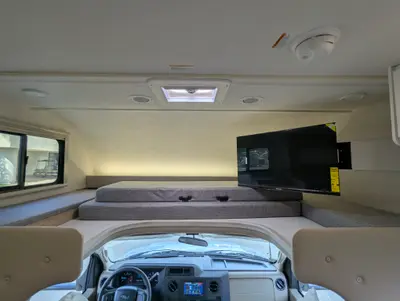 2027 Thor Motor Coach Four Winds photo 15